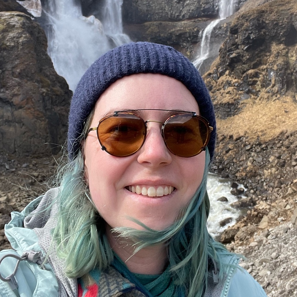 Meet your Posher, Anna